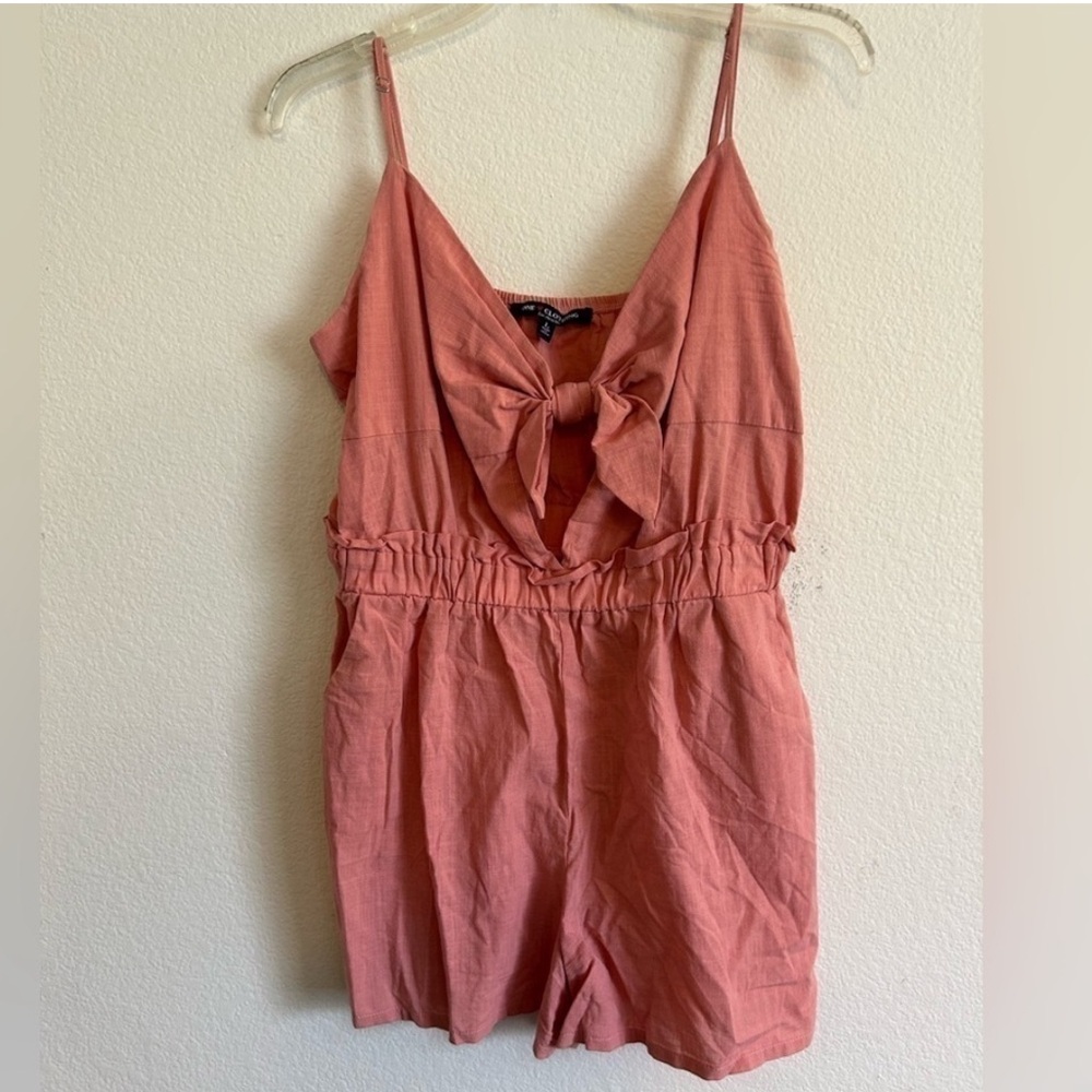 One Love Clothing Bow Front Romper
Linen Blend
